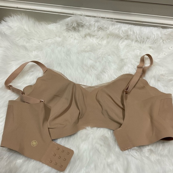 Honeylove Nude Seamless Liftwear Crossover Bra - Picture 7 of 11